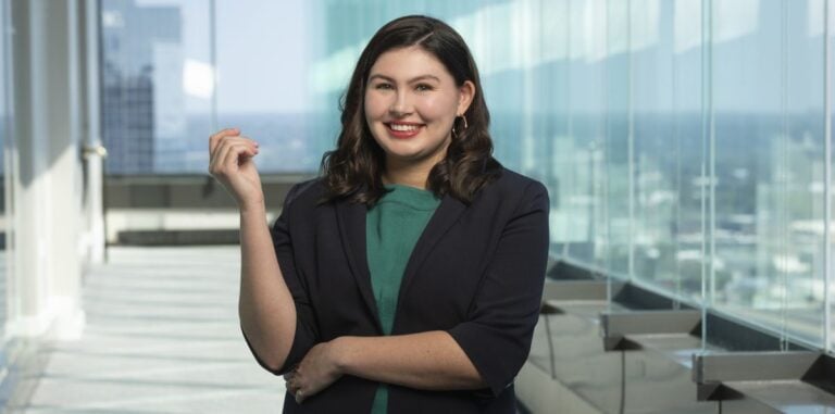 Paige Oliver headshot